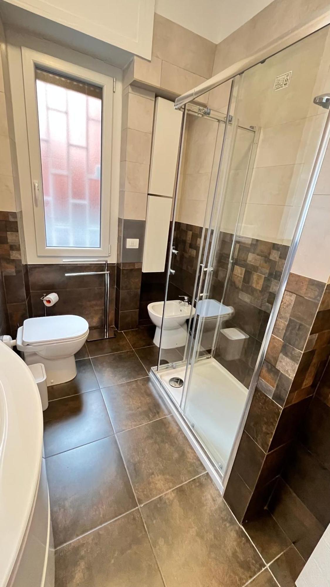 Lägenhet Pattoluxurysuite A Quartiere Trieste - Vicino Metro B1